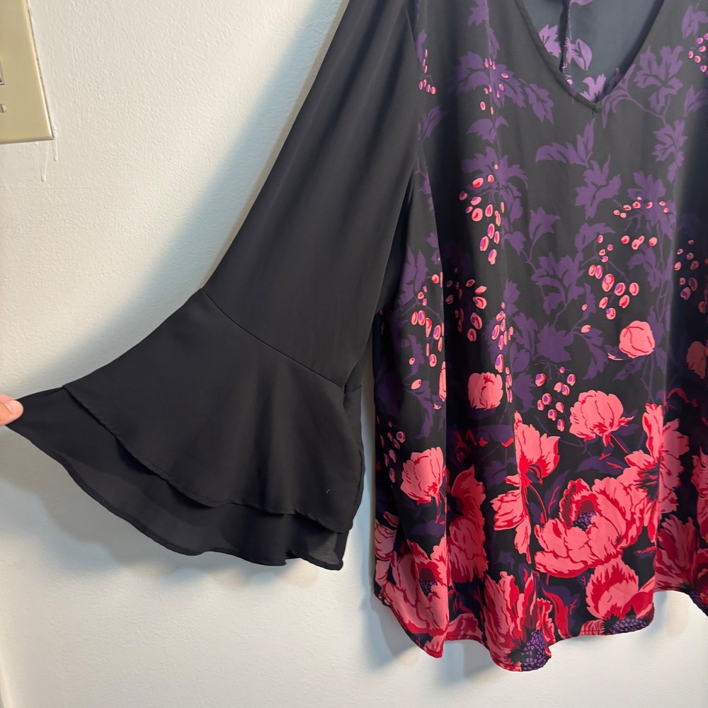 Liz Claiborne 2X Floral Tunic Blouse Bell Sleeve Black Purple Pink Boho Plus - Picture 7 of 8
